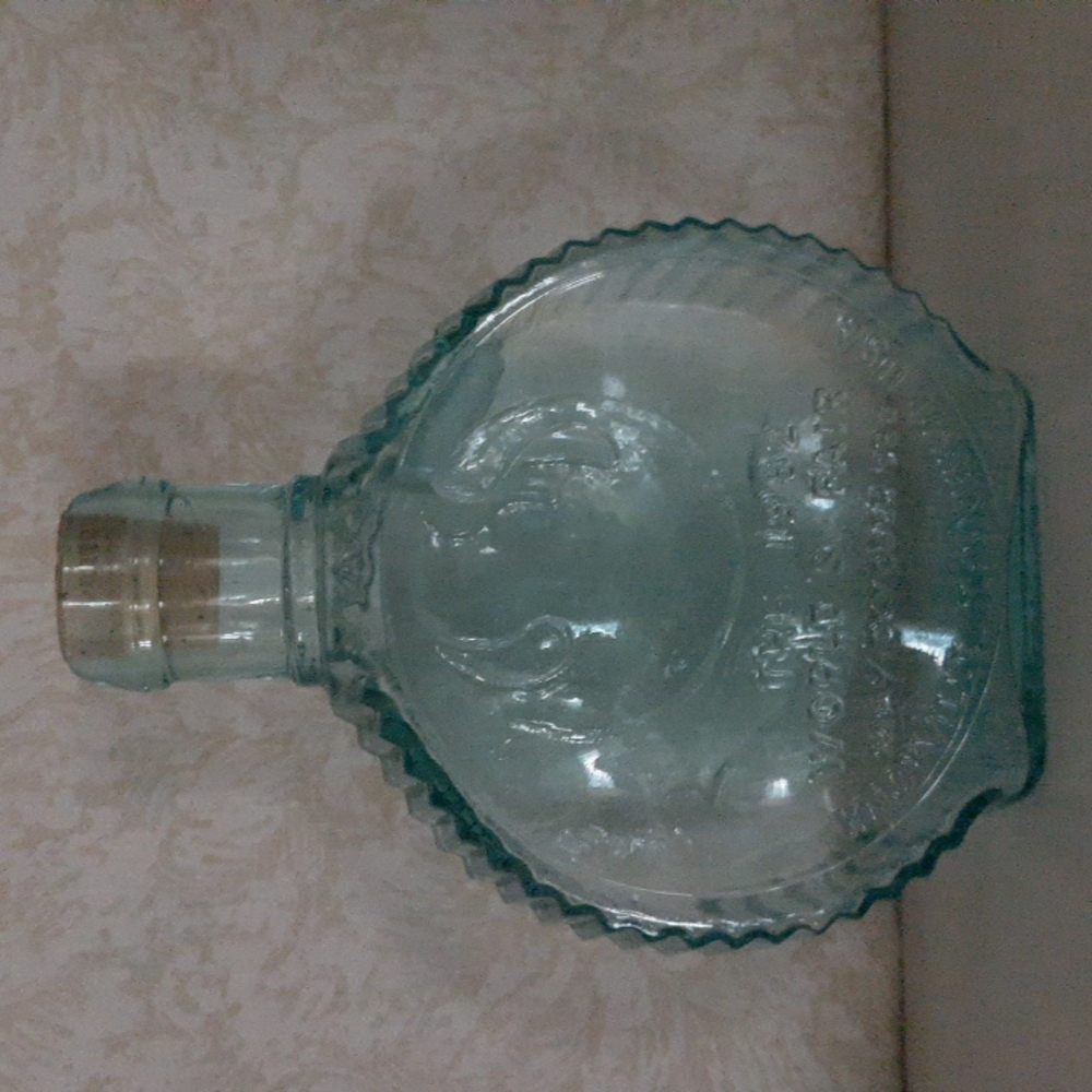 Vintage 1982 world fair bank